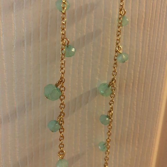 Never worn❗️Mint Green Necklace and Earring Set - Picture 3 of 4